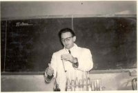 Oger Prof de Physique Chimie en 1958